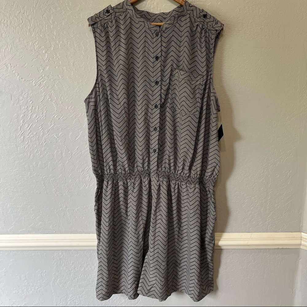 Halogen Black Chevron Romper Shorts NWT